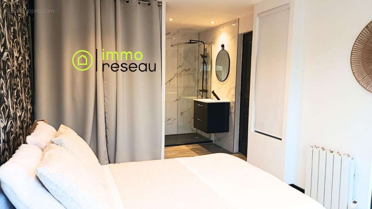 Maison à SAINT-GERMAIN-SUR-AY