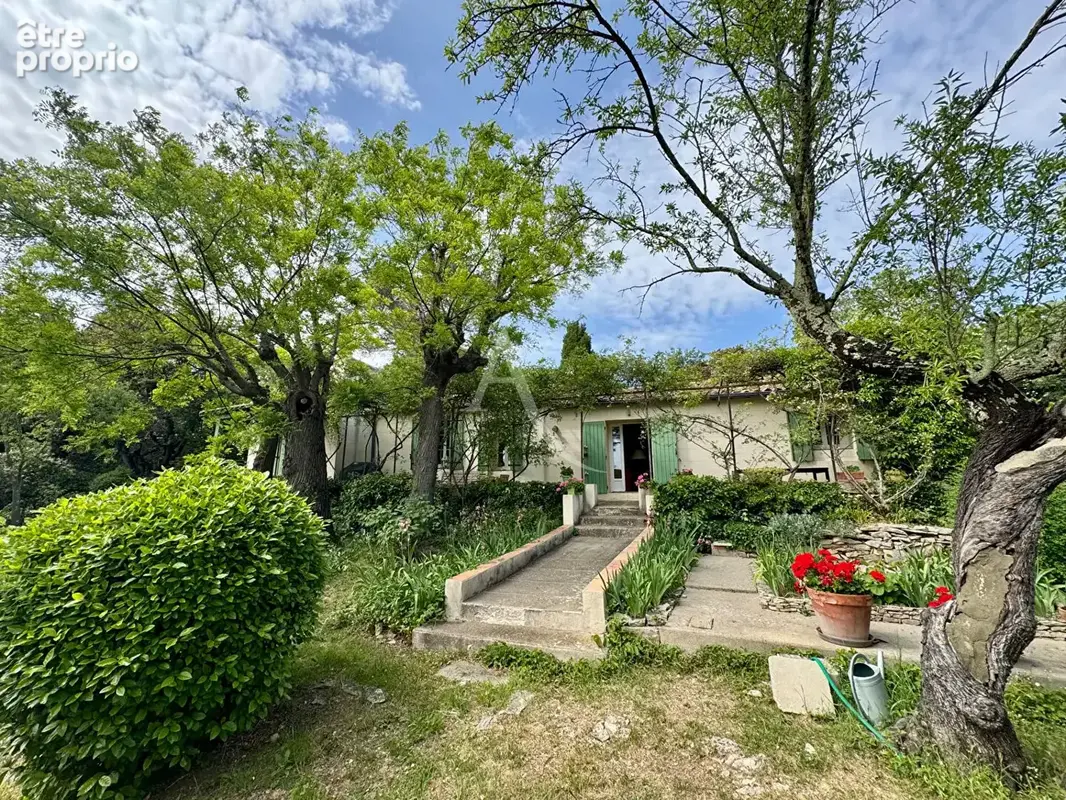 Photo Maison à Nimes au prix de 298 000€