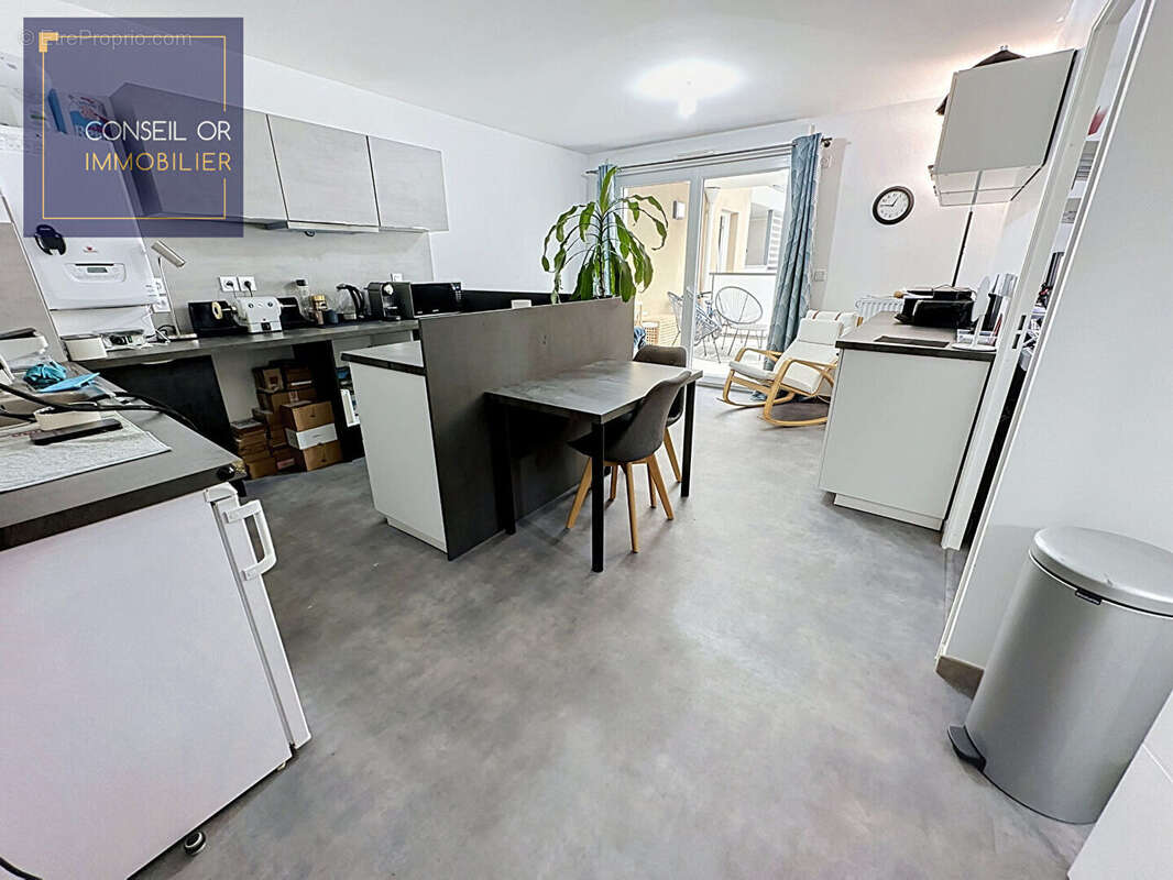 Appartement à CRAPONNE