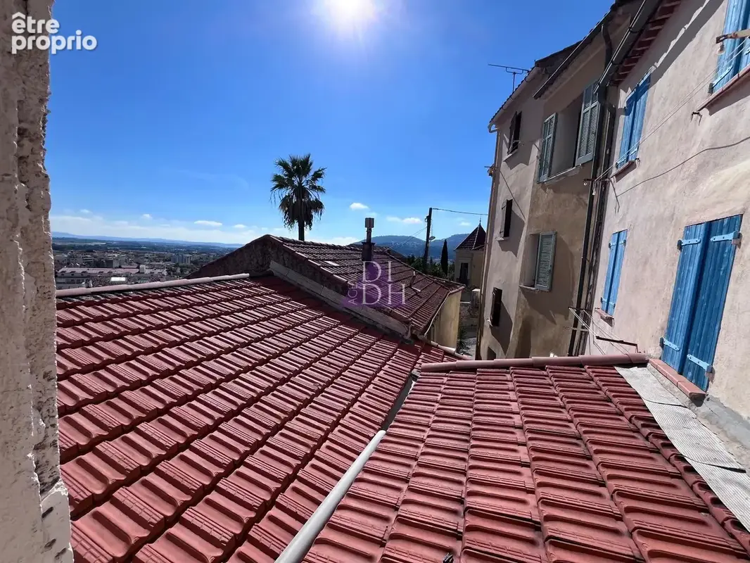 Maison de ville de caractère au cœur du centre historique médiéval HYERES, avec vue panoramique exceptionnelle - photo 12
