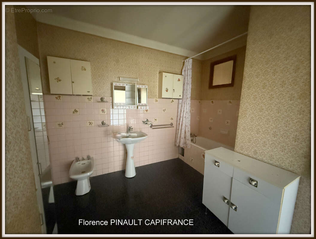 Maison à vendre 8 pièces TARBES (65) - photo 10