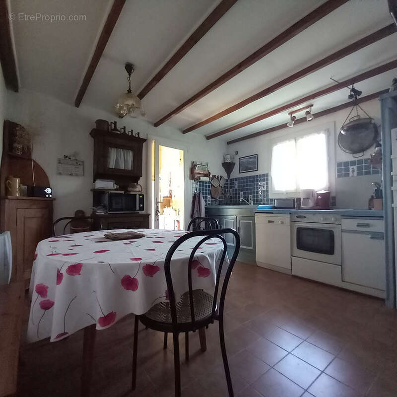 Maison à CAUMONT-SUR-DURANCE