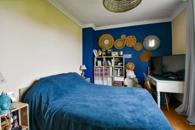 Maison à VALLON-EN-SULLY