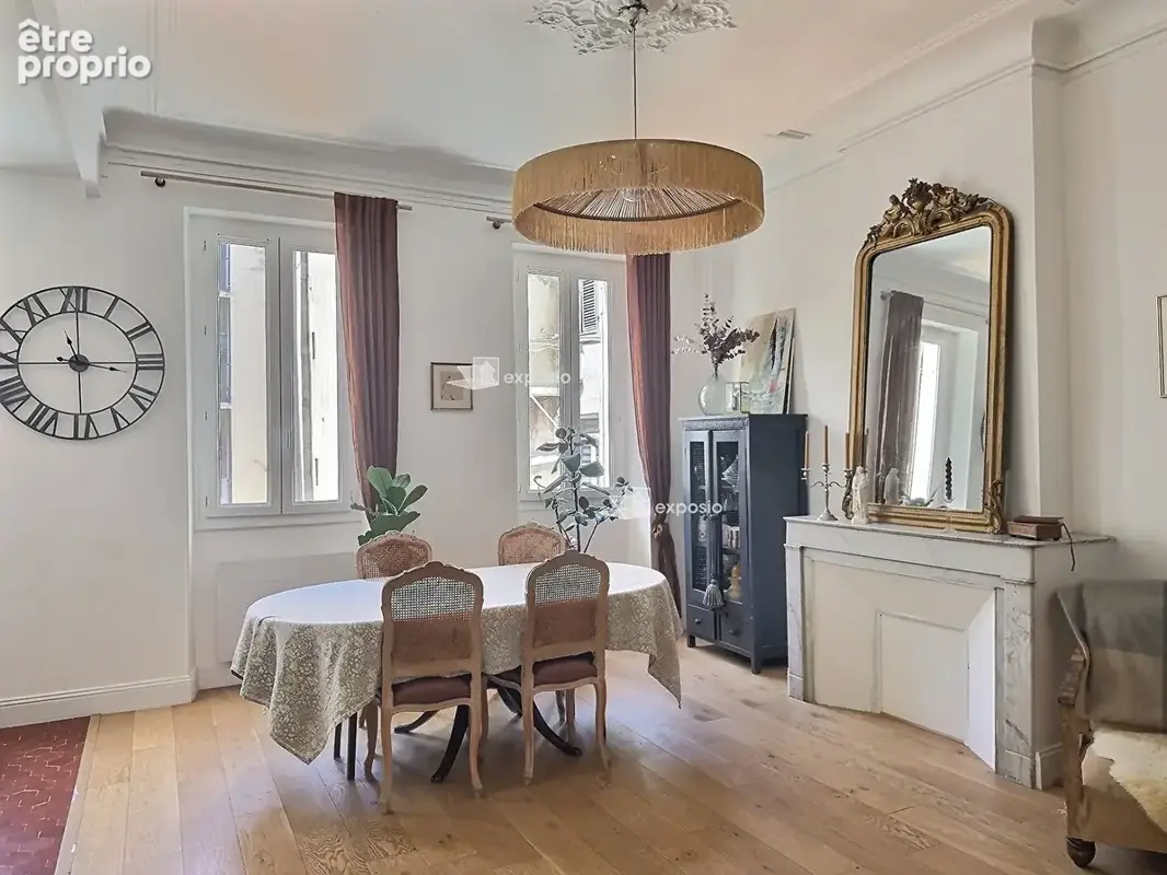 Appartement à MARSEILLE-5E