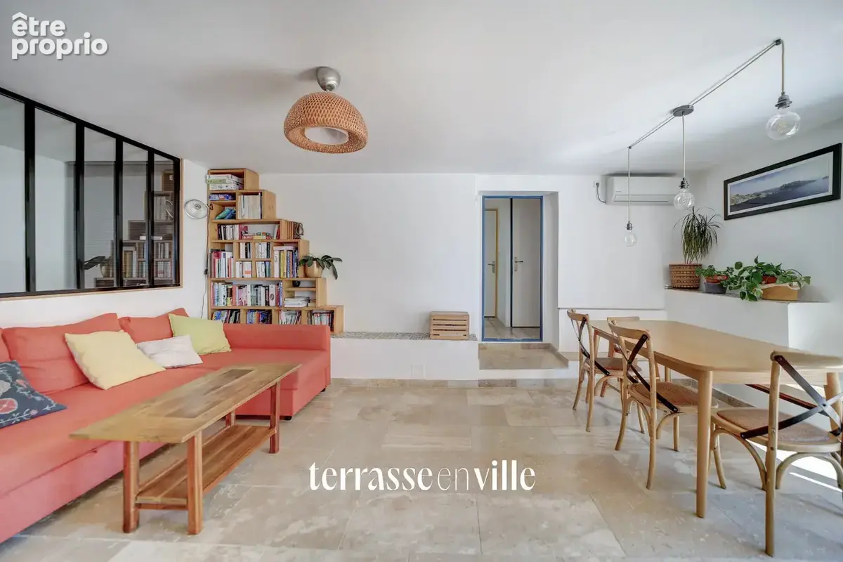 Ceyreste - rez-de-jardin - t3 - 76 m2 - jardin 540 m2 - vue degagee sur le vallon - 399 000 € - photo 7
