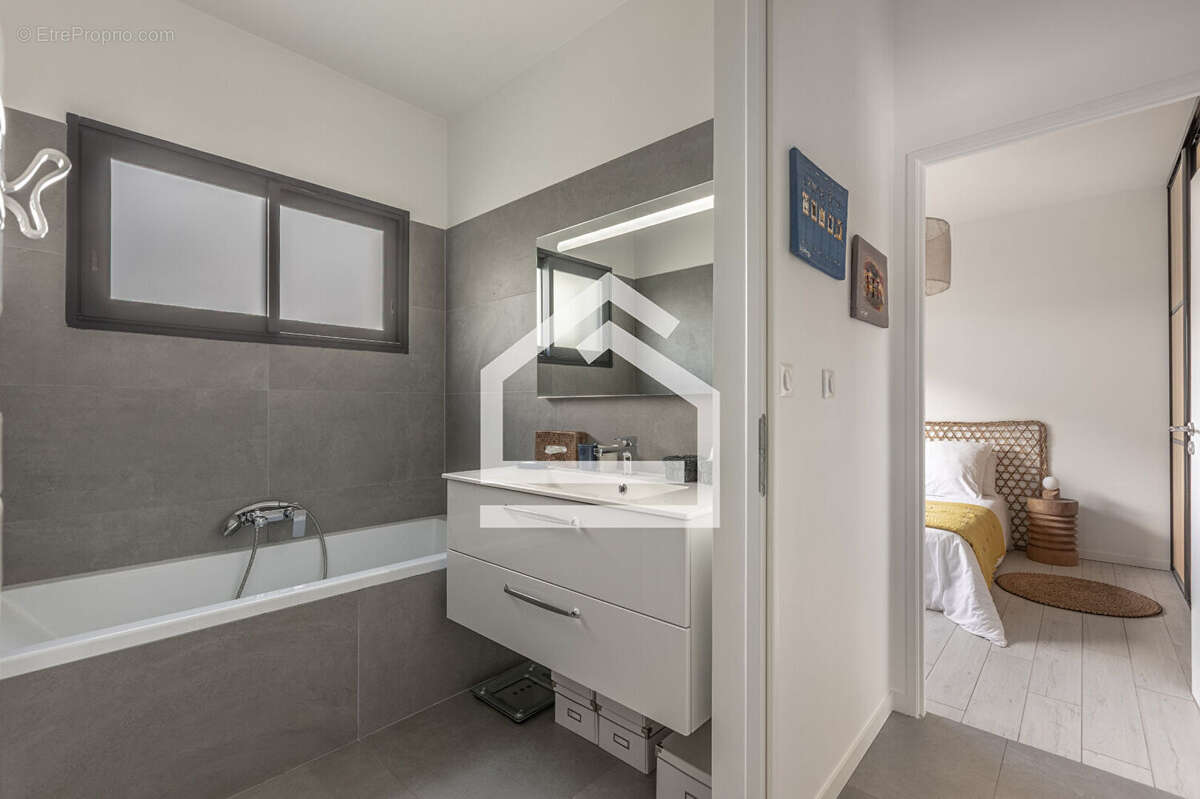 Maison à SAINT-AUBIN-DE-MEDOC