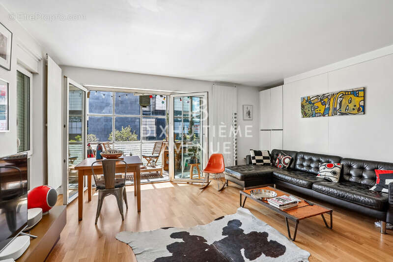 Appartement à PARIS-19E