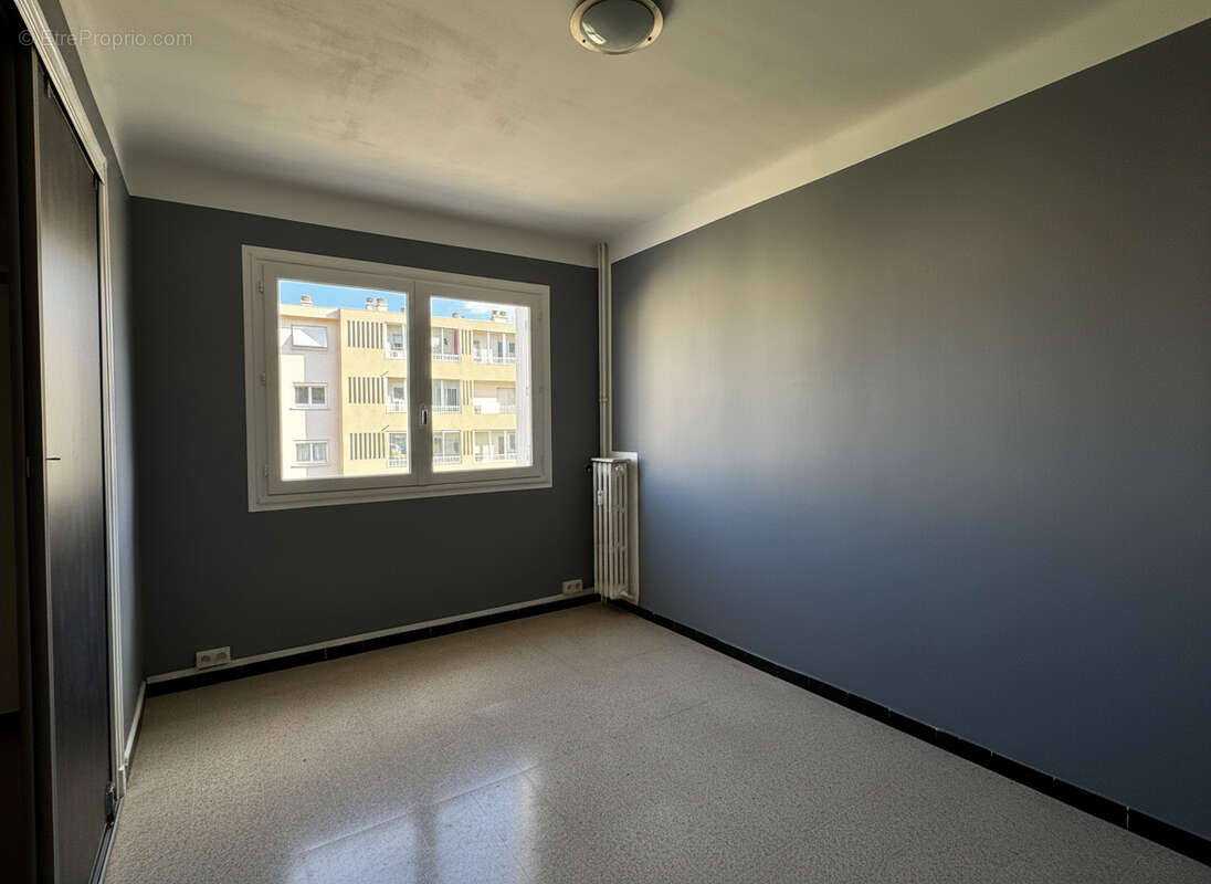 Appartement à LA VALETTE-DU-VAR