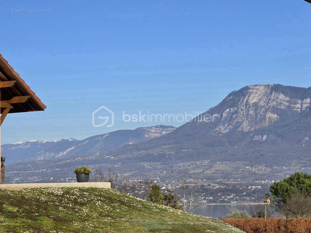 Terrain à LE BOURGET-DU-LAC