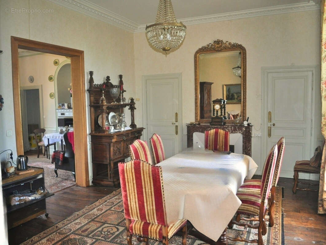 Maison à BRESSOLLES