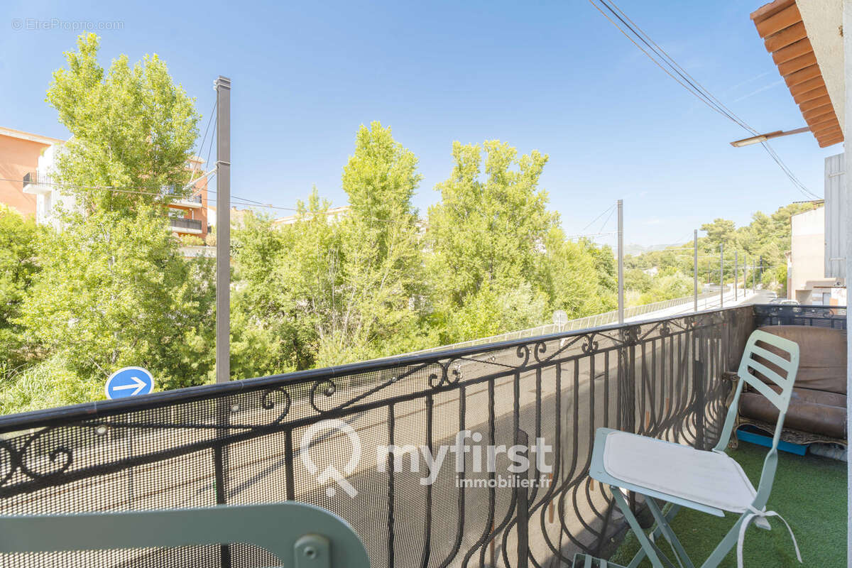 Appartement à AUBAGNE