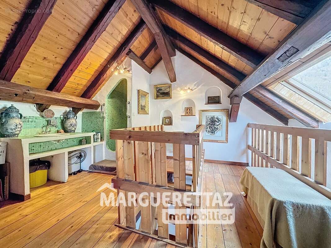 Appartement à TANINGES