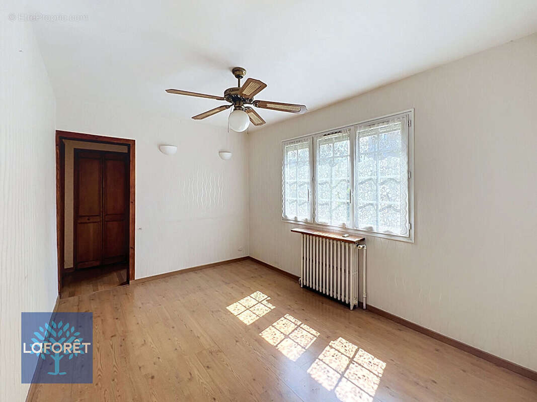 Maison Corbeil Essonnes 3 pièce(s) 72.45 m2 - photo 5