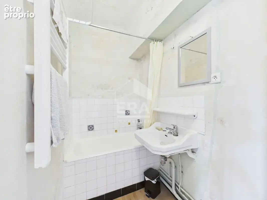 Vente - Anglet limite Biarritz - T2 -  42m² carrez/53m² utiles  cave et stationnement - photo 5