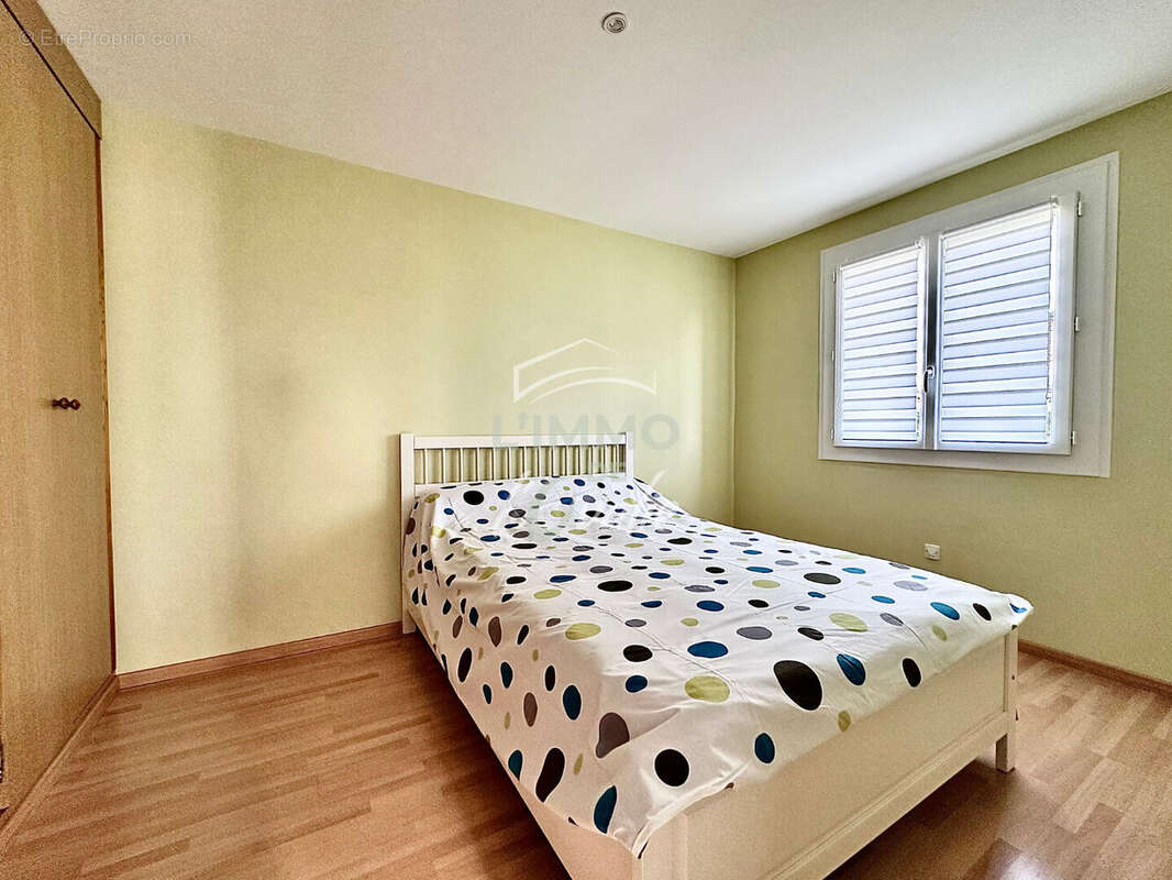 Maison à BRUGUIERES