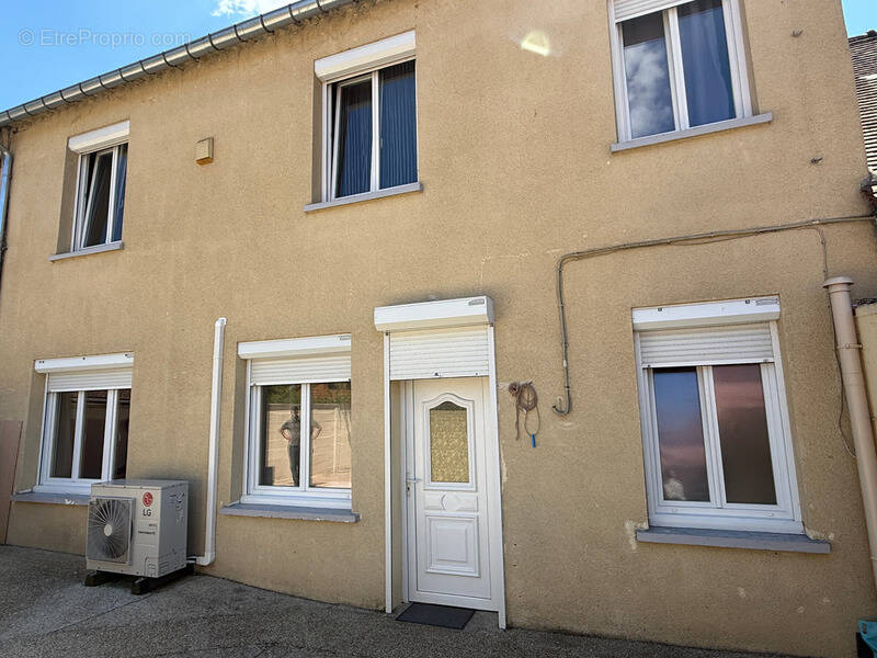 Maison à GRISY-LES-PLATRES