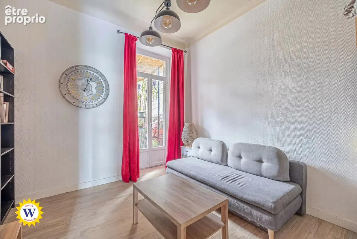 Appartement familial avec terrasse à rénover, proche gare et tram - photo 9