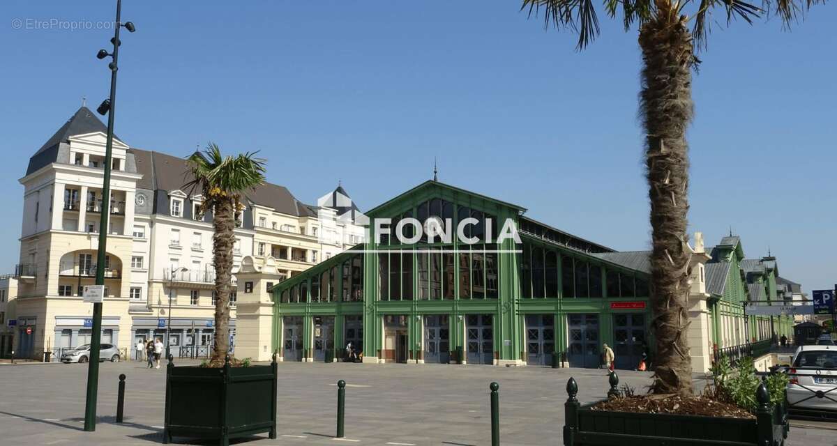 Appartement à LE PLESSIS-ROBINSON