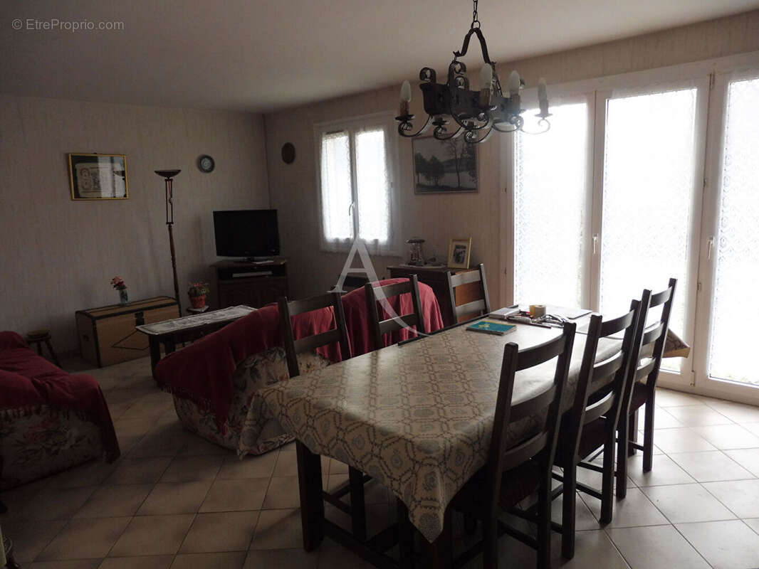 Maison à BOIGNY-SUR-BIONNE