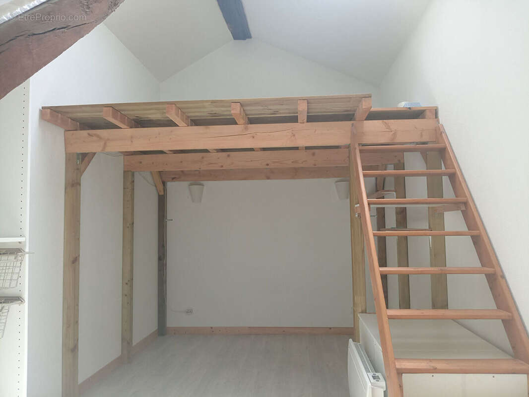 Appartement à ALLONDANS