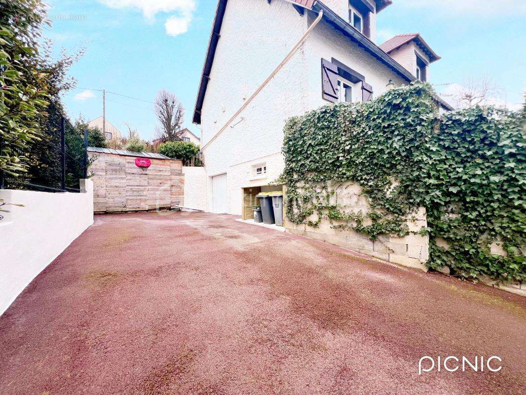 Maison à MARLY-LE-ROI