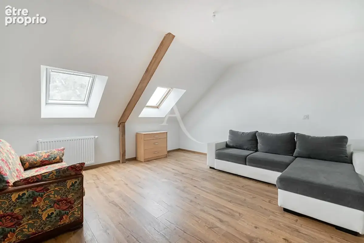 Bien d'exception au coeur d'Écuillé - plus de 300 m² rénovés avec des prestations remarquables - photo 10