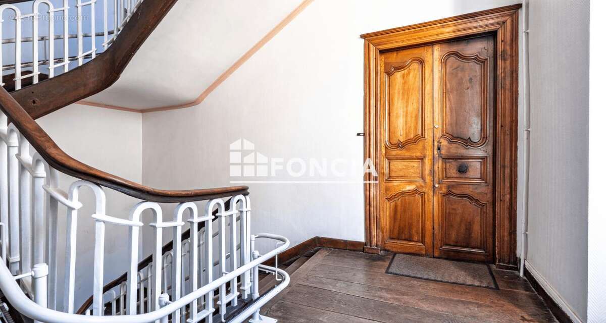 Appartement à OLORON-SAINTE-MARIE