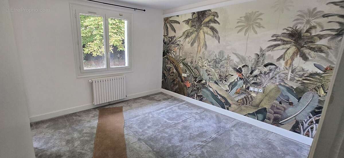Maison 4 chambres+bureau, sous sol proche N4 terrain exceptionnel  90 km Paris! - photo 5