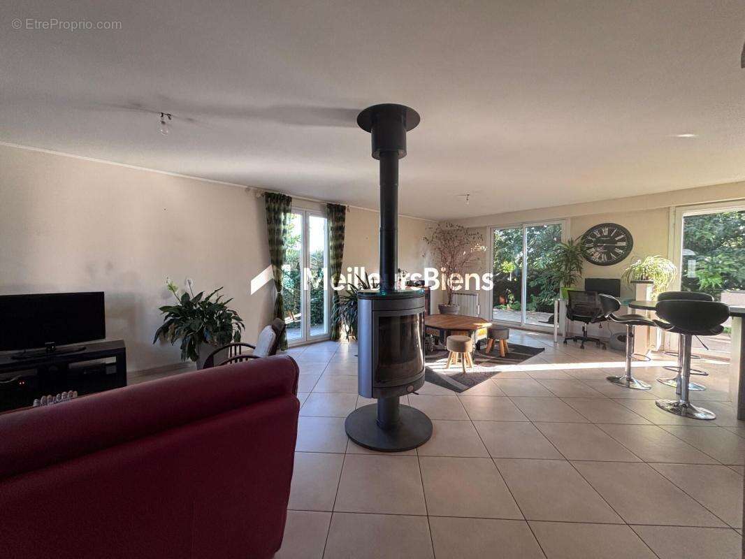Maison plain pied 91 m2 avec sous-sol - photo 4