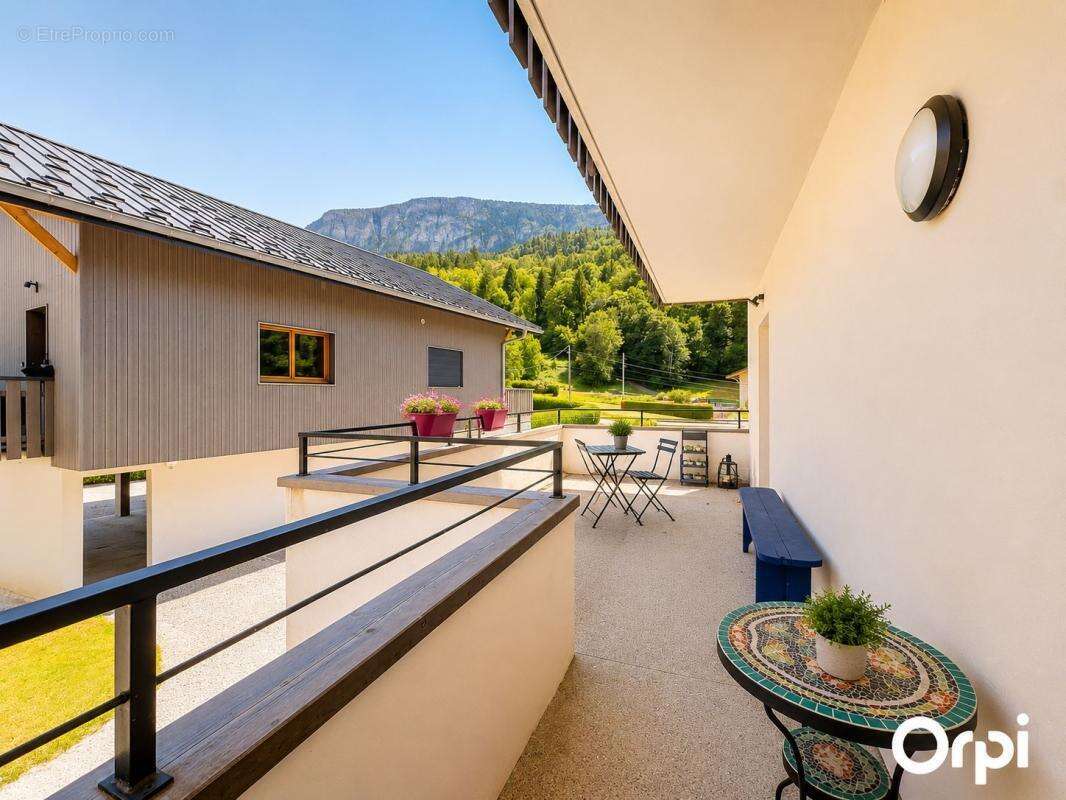 Appartement à MARNAZ