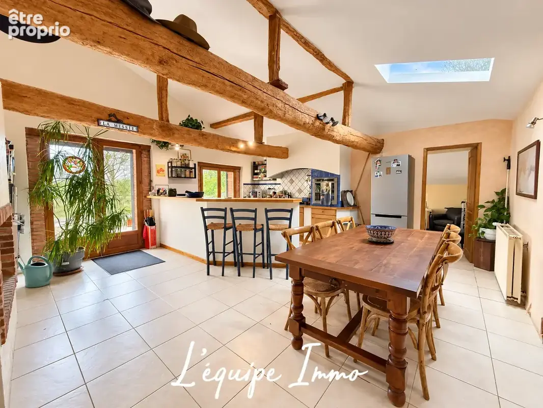 Ancienne ferme T5 de 173 m2 sur 3,2 hectares - photo 3