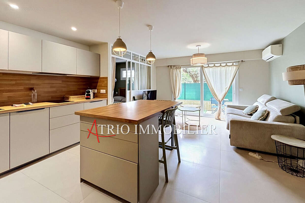 Appartement à CAGNES-SUR-MER