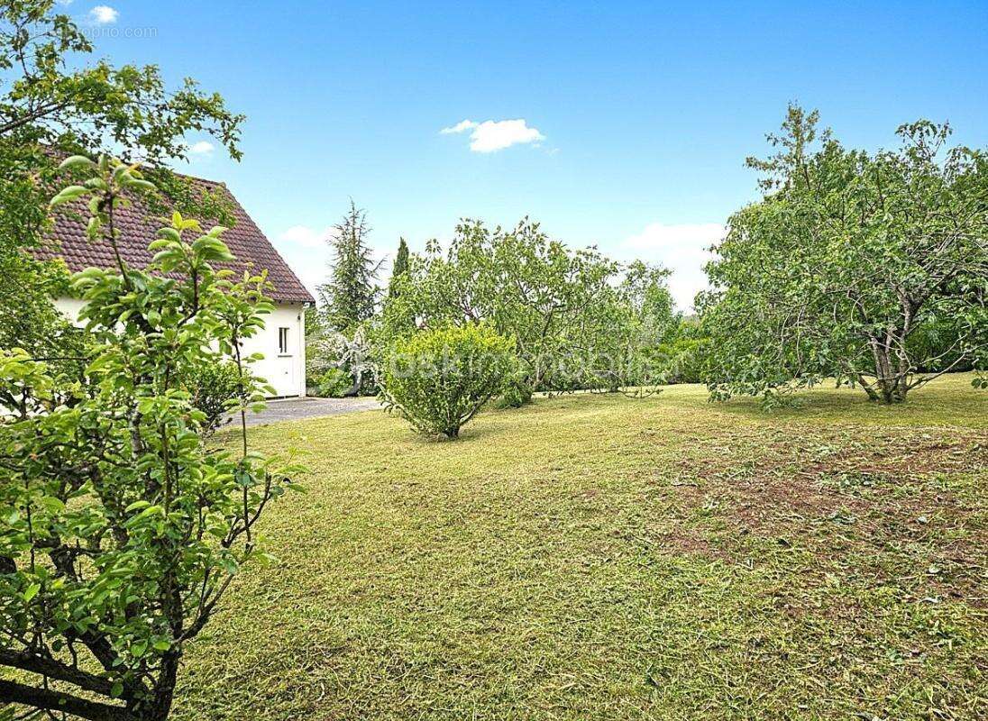 Maison à VAUX-SUR-SEINE