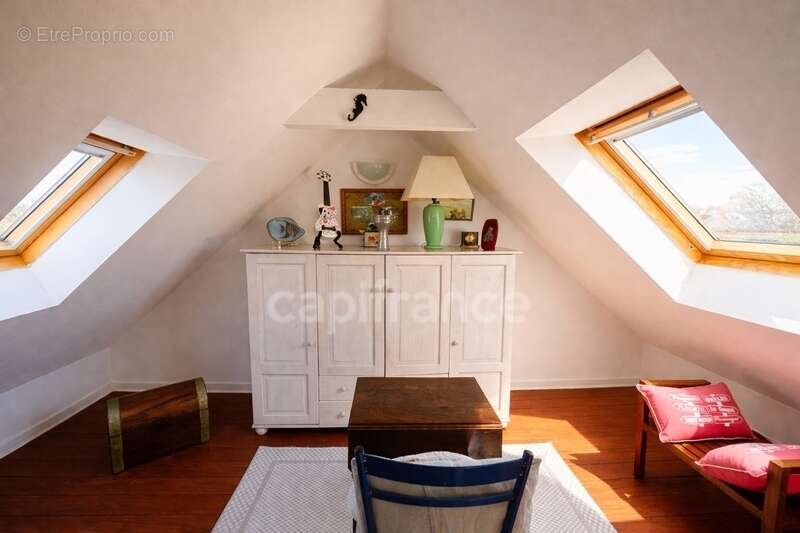 Maison à PLOUGONVELIN