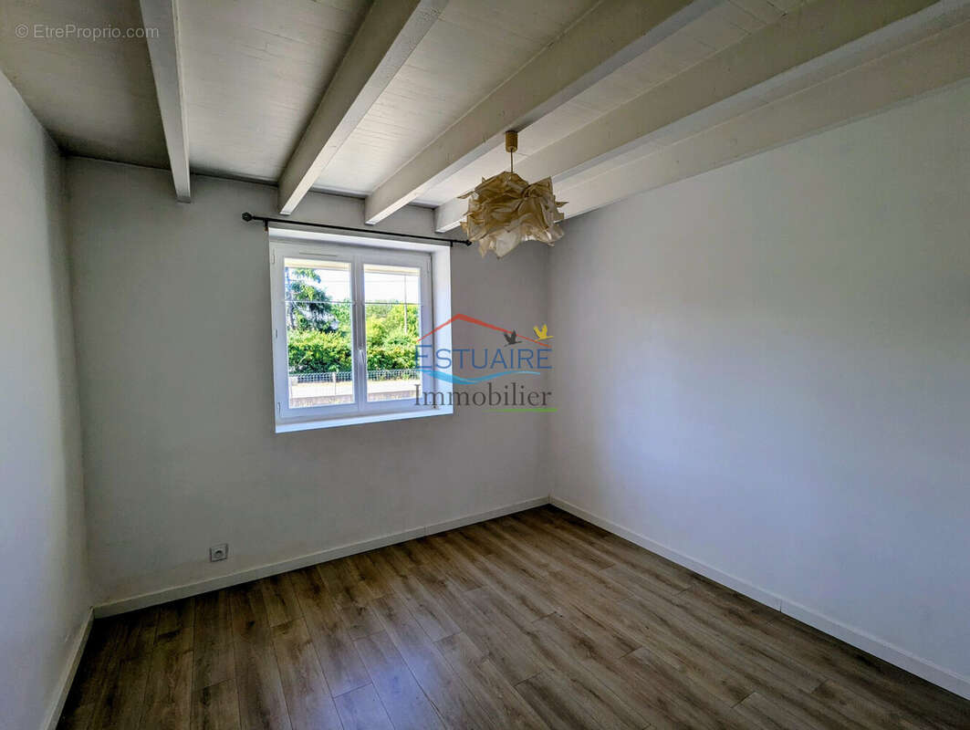 Maison 75 m² à Saffre  - photo 5