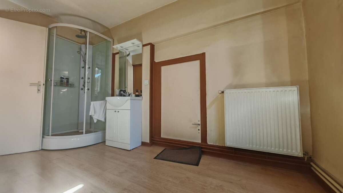 Appartement à SAINT-JOSEPH-DE-RIVIERE