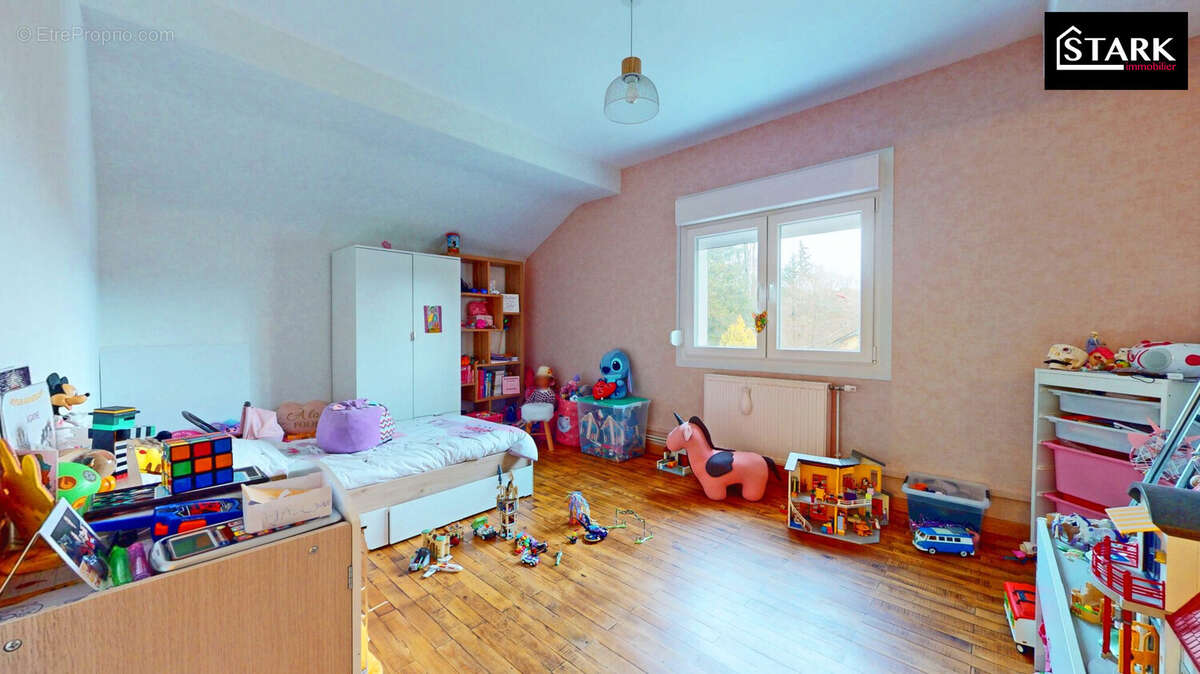 Maison à CLAIREGOUTTE