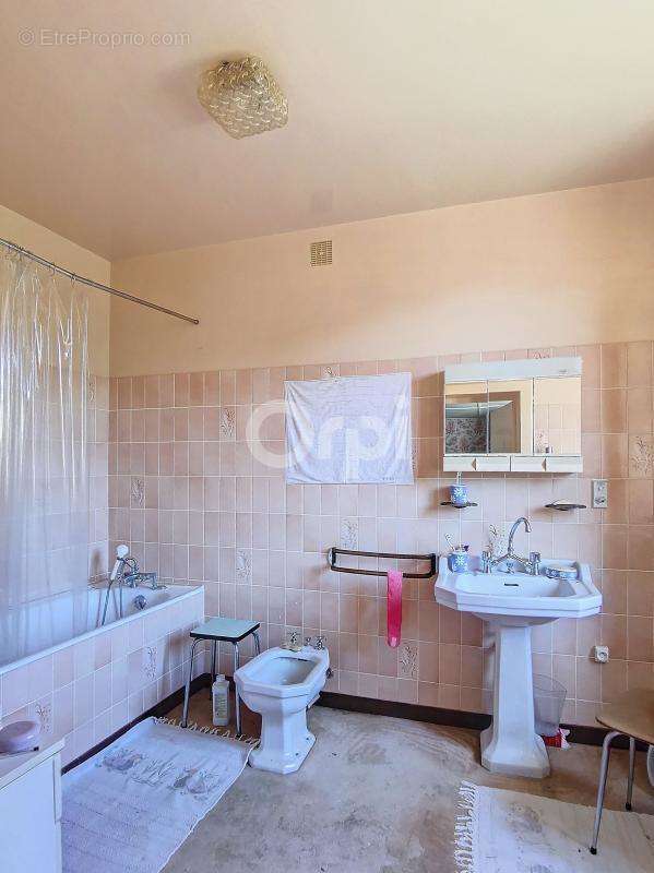 Maison à BOUZANCOURT