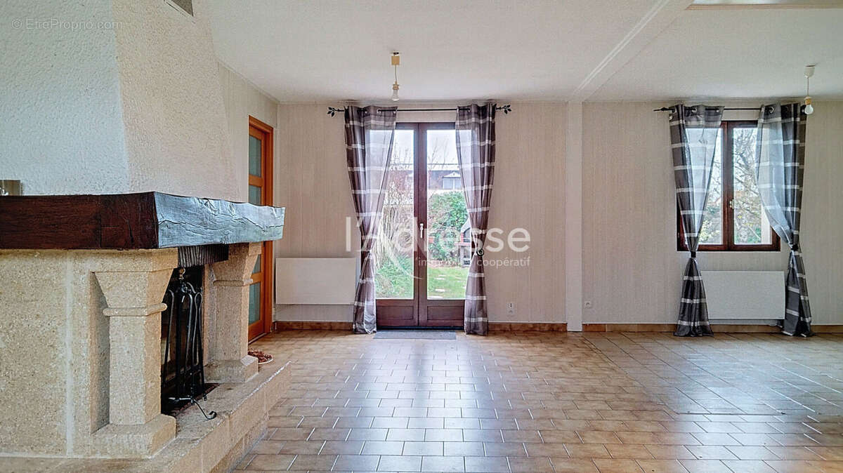 Maison à MEAUX