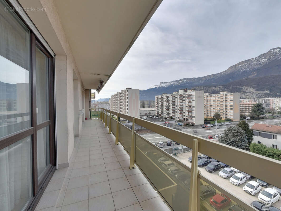 Appartement à ECHIROLLES