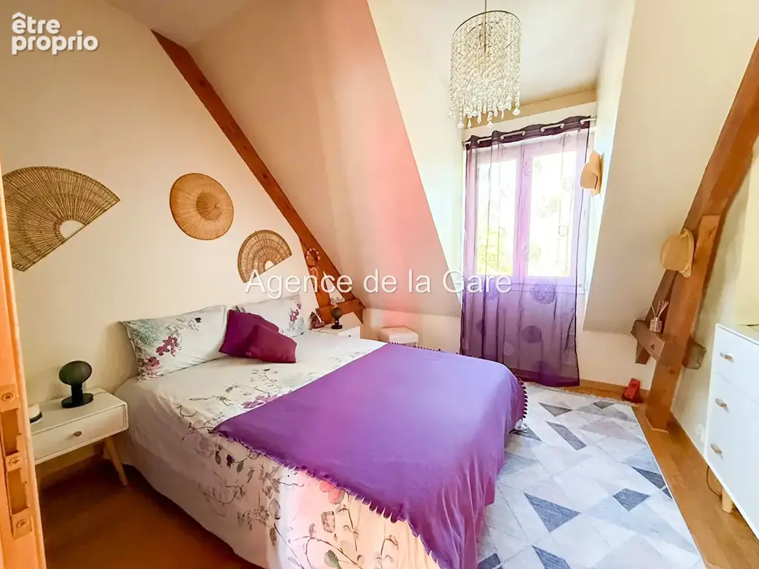 Chatou élégante maison familiale de 7 pièces avec jardin, terrasses et jacuzzi - photo 12