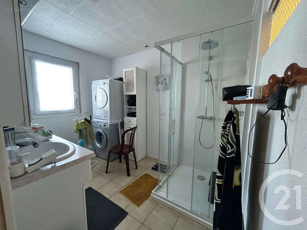 Maison 150 m² à Saint-Mard  - photo 11