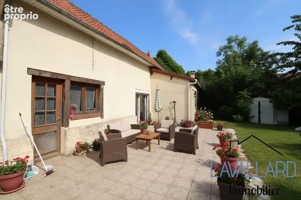 Maison 5 pièces 110 m² à vendre à Neuvillette (80600) - photo 7