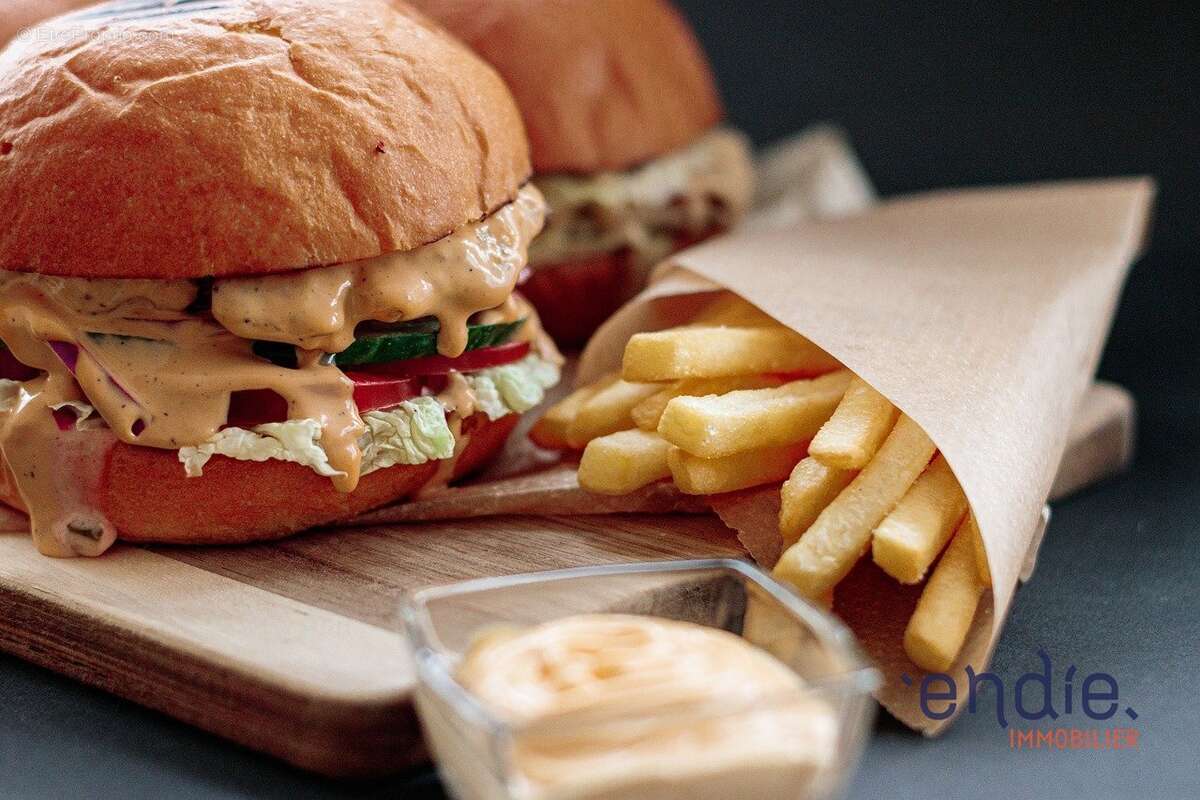 Commerce à VILLEFRANCHE-SUR-SAONE