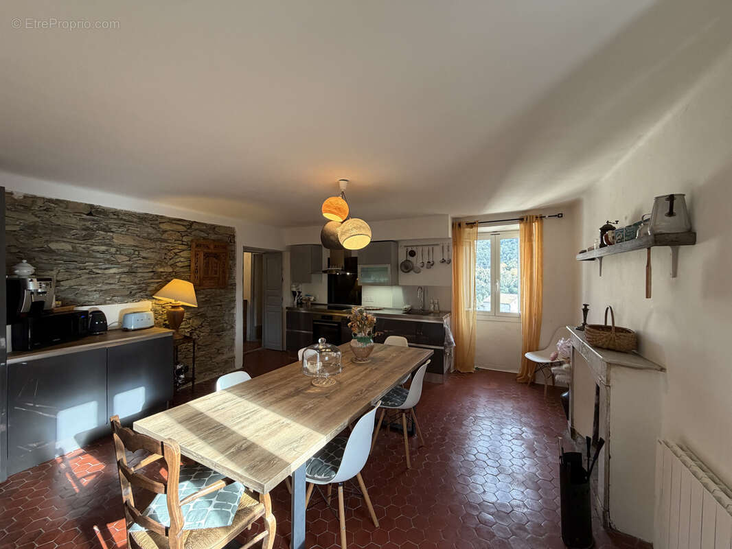 Appartement à MURATO