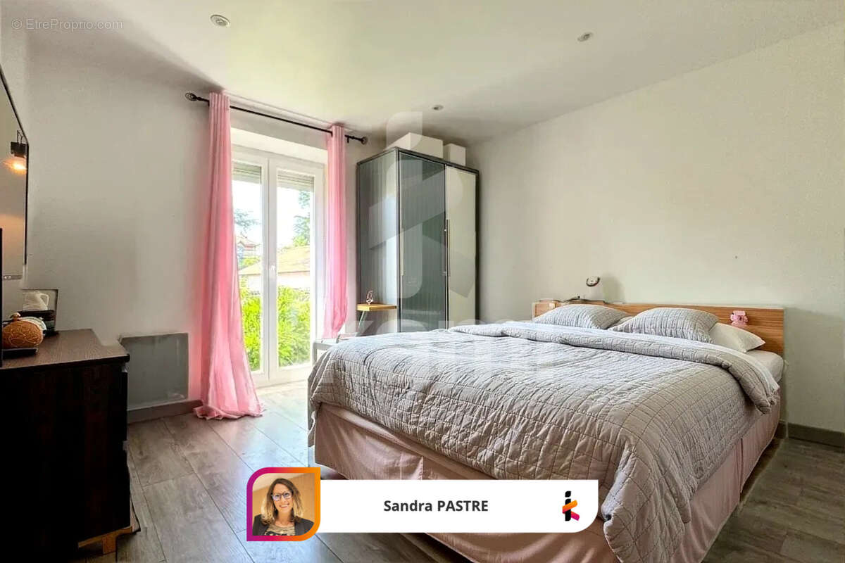 Maison familiale environ 150 m2, 6 pièces avec garage et piscine - photo 6
