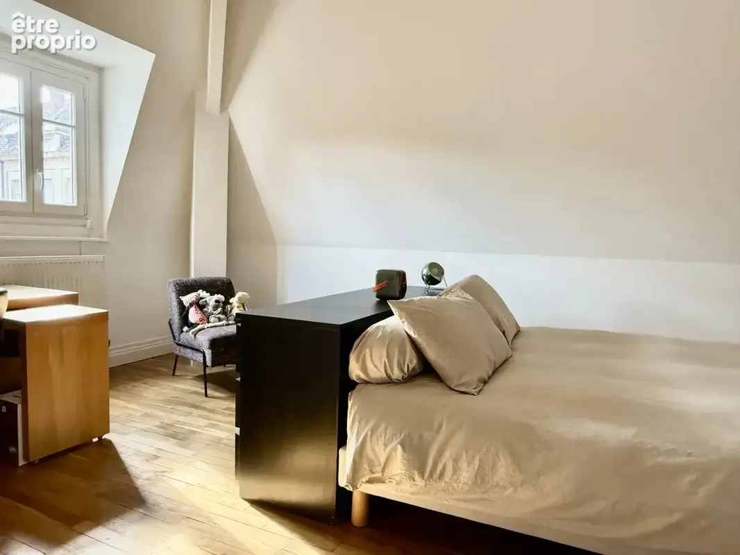 [gardiennette] douai centre - maison atypique semi plain-pied - terrasse - parking - 3/4 chambres - photo 8