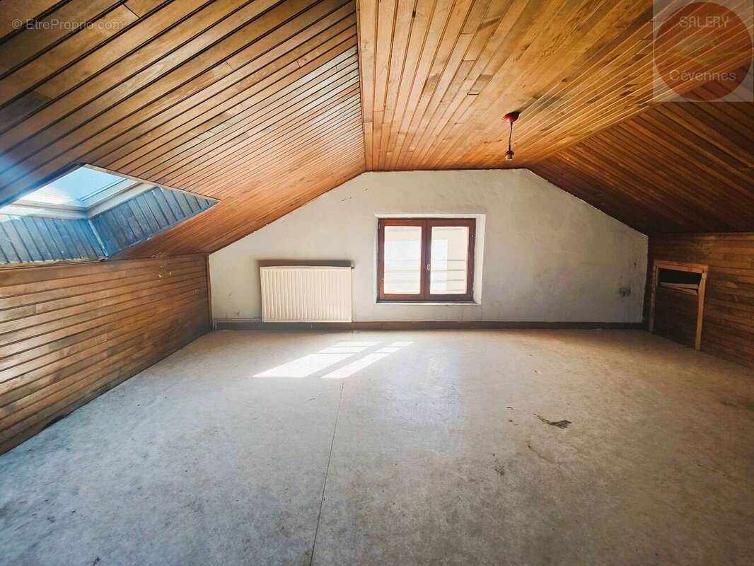 Maison à FLORAC