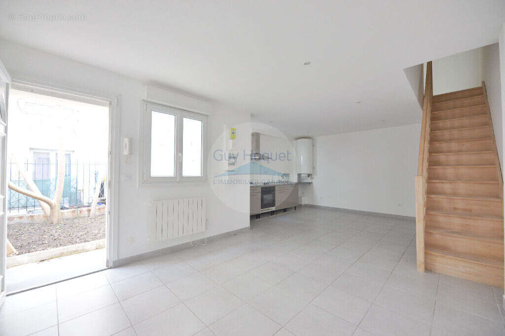 Appartement à SAINT-DENIS