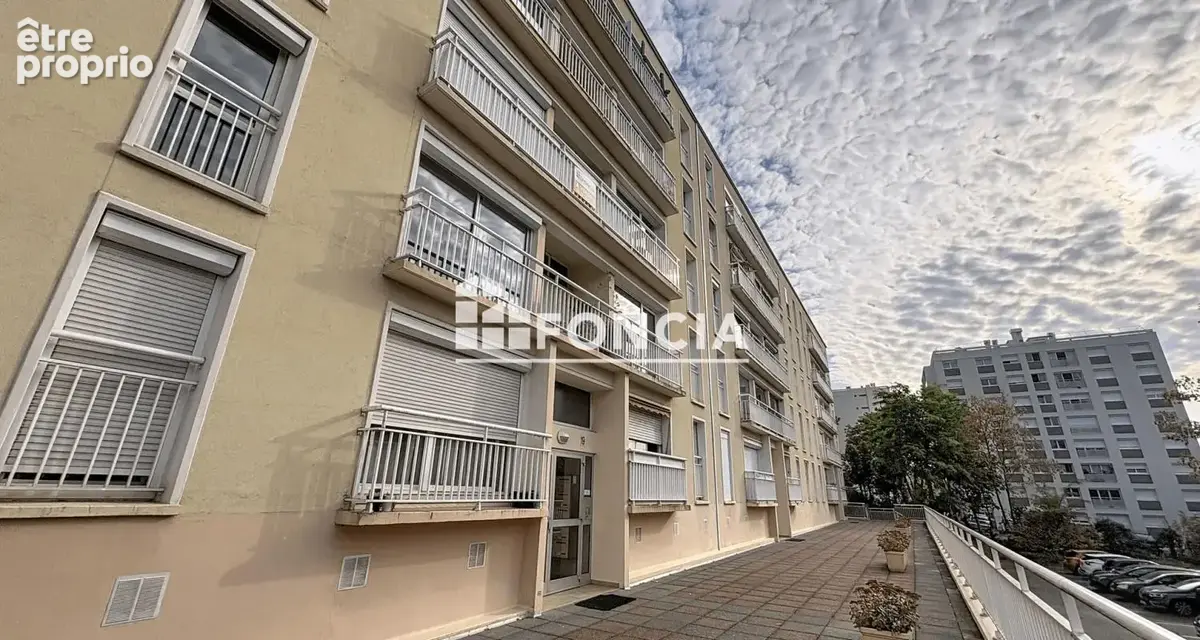 Dernier etage lumineux - photo 15